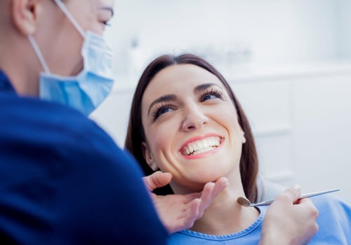 La importancia de los tratamientos con flúor para mantener una buena salud dental